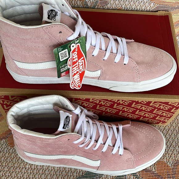 Vans Men’s Sk8-Hi
Pig Suede Zephyr
VN0A4EVT2PT
Sneakers - Picture 3 of 16